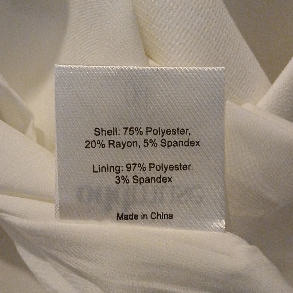 $485 Oddmuse London Elegant White Dress with Pearls, - Picture 9 of 9